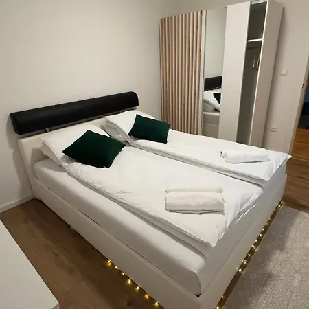 Apartamento Apartmani Central